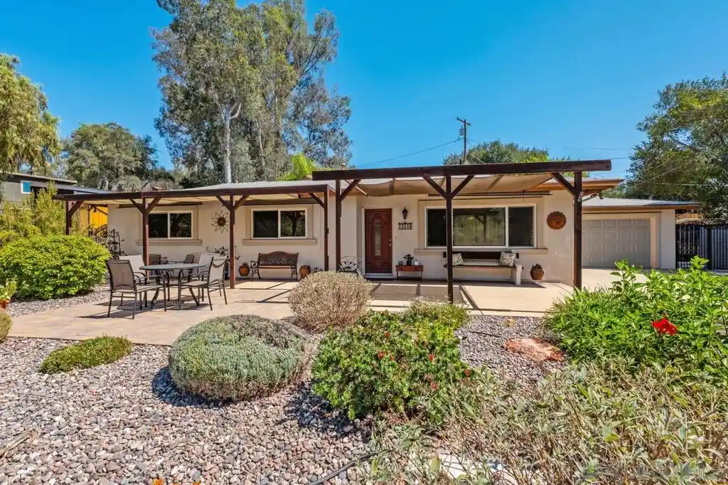 Single family home for sale at 13118 Ha Hana Rd, Lakeside, CA 92040 | MLS# 260023767SD