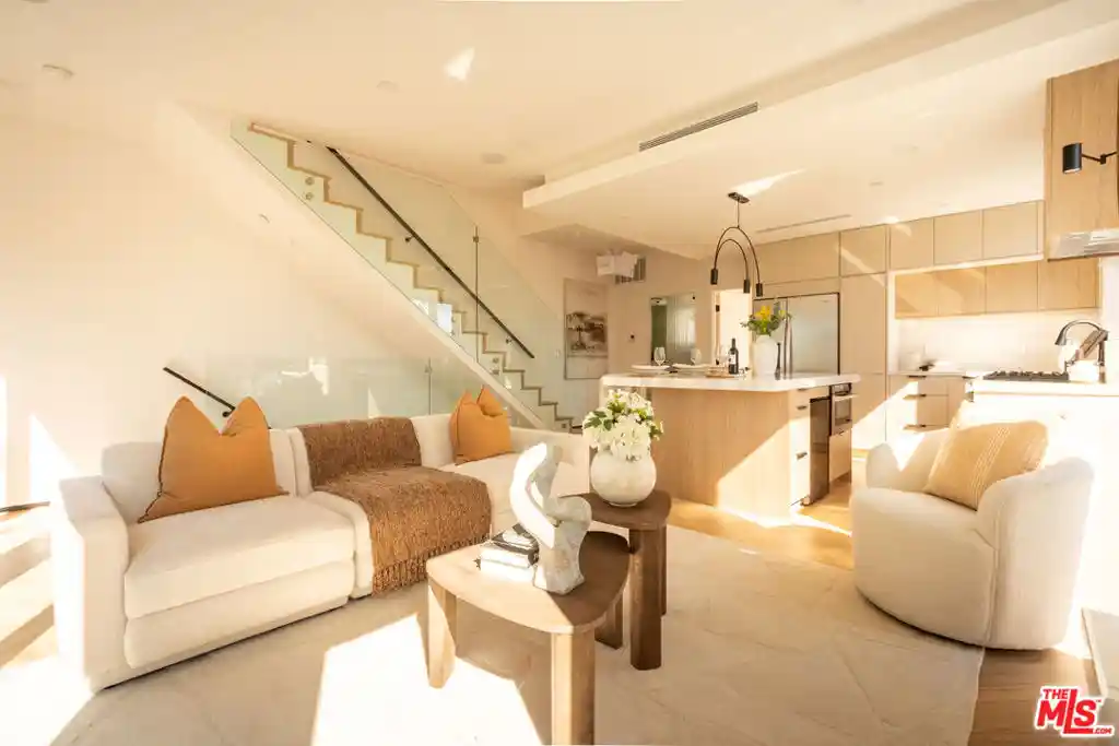 Condo for sale at 839 1/2 Waterloo St, Los Angeles, CA 90026 | MLS# 26994755