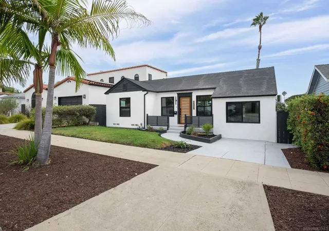 Photo 2 of Single family home for sale at 1529 Beryl St, San Diego, CA 92109 | MLS# 260023773SD | Listing updated on 2026-09-30