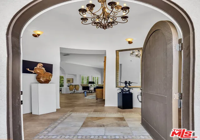 Photo 3 of Single family home for sale at 1231 Verdugo Rd, Palm Springs, CA 92262 | MLS# 26994927 | Listing updated on 2026-09-30