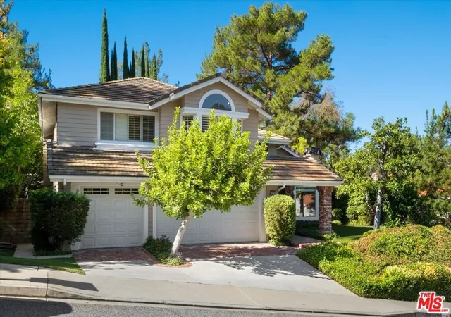 Photo 1 of Single family home for sale at 22322 Cairnloch St, Calabasas, CA 91302 | MLS# 26994803 | Listing updated on 2026-10-07