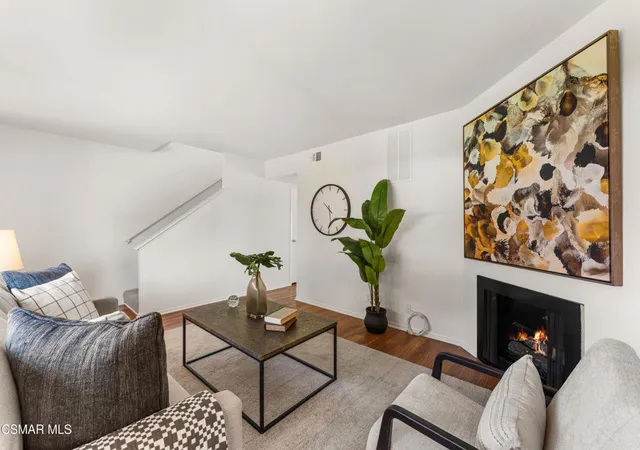 Condo for sale at 476 Serento Cir, Thousand Oaks, CA 91360 | MLS# 226004654