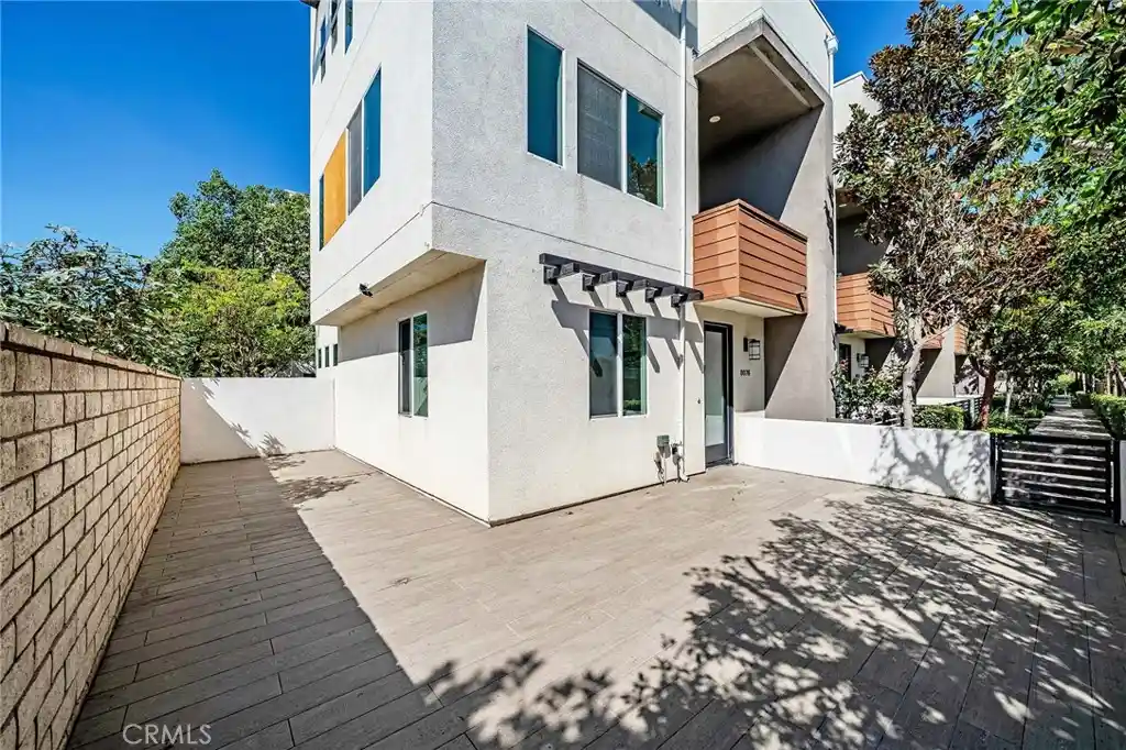 Photo 1 of Condo for sale at 8076 Ackerman St, Buena Park, CA 90621 | MLS# PW26211525 | Listing updated on 2026-10-19