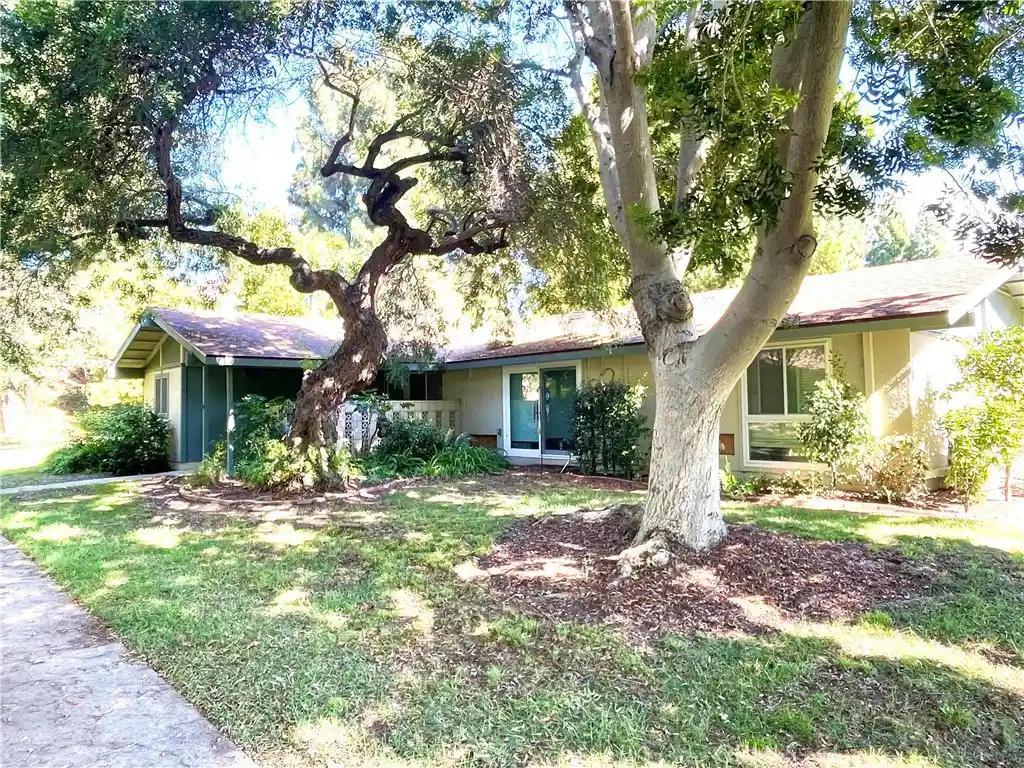 Photo 1 of Condo for sale at 52 Calle Aragon #B, Laguna Woods, CA 92637 | MLS# SB26212407 | Listing updated on 2026-10-23