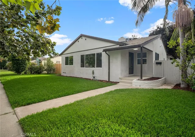 Photo 3 of Single family home for sale at 2422 N Forest, Santa Ana, CA 92706 | MLS# CV26213077 | Listing updated on 2026-10-10