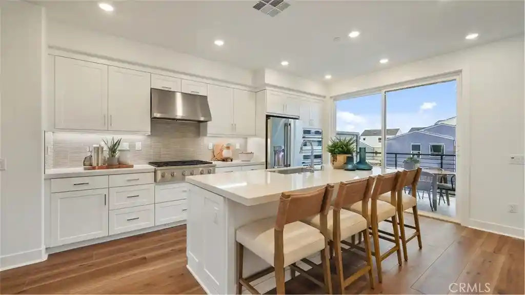 Listing Photo 2 - Condo for sale in 1754 Lychee St located at 1754 Lychee St, Fullerton, CA 92835 - Unit 1754 Lychee St