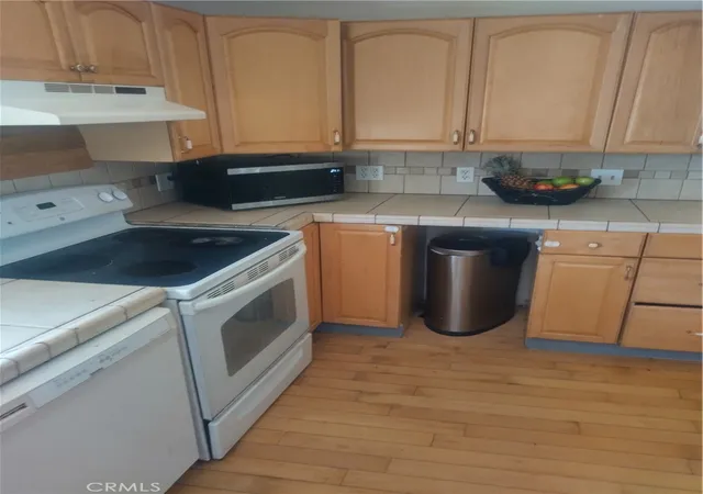 Photo 3 of Single family home for sale at 70 Shaul St, Clearlake Oaks, CA 95423 | MLS# LC26212108 | Listing updated on 2026-10-11