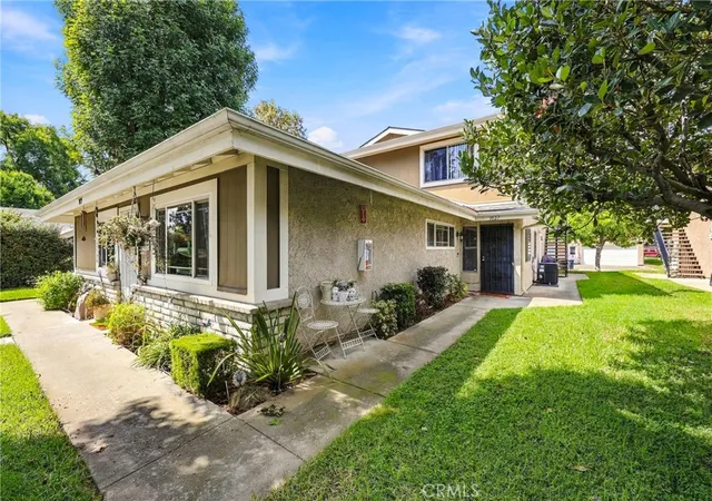 Photo 2 of Condo for sale at 3027 N White Ave, La Verne, CA 91750 | MLS# MB26180857 | Listing updated on 2026-10-11