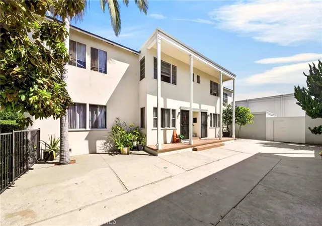 Photo 2 of Multi family home for sale at 12320 Washington Pl, Los Angeles, CA 90066 | MLS# AR26212399 | Listing updated on 2026-10-11