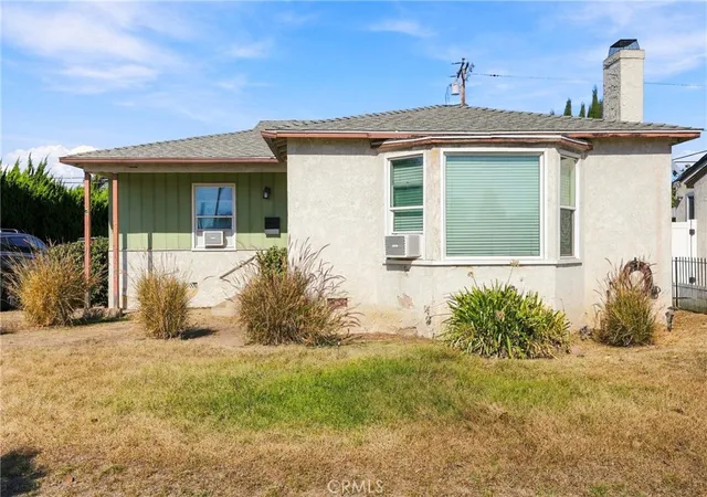 Photo 3 of Single family home for sale at 11515 Mines, Whittier, CA 90606 | MLS# DW26211628 | Listing updated on 2026-10-11