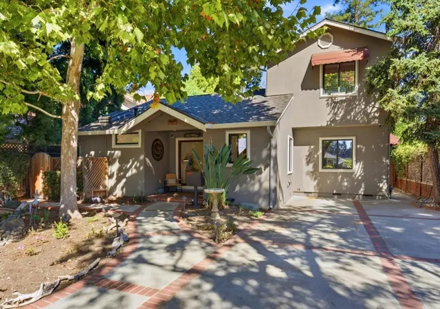 Photo 1 of Sale Pending at 1760 Creek Dr, San Jose, CA 95125 | MLS# ML82060159 | Listing updated on 2026-10-08