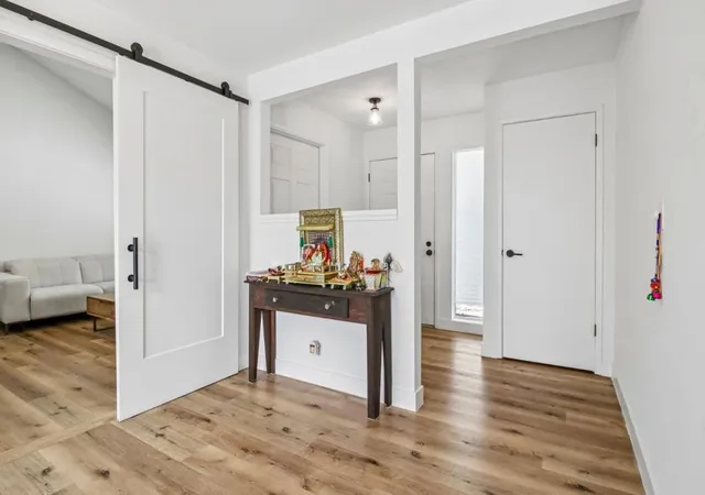 Photo 2 of Townhouse for sale at 655 Martinique Ct, San Jose, CA 95123 | MLS# ML82062464 | Listing updated on 2026-10-04