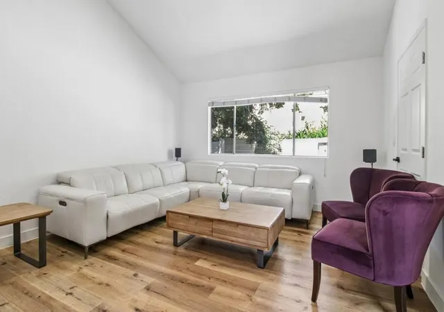 Photo 3 of Townhouse for sale at 655 Martinique Ct, San Jose, CA 95123 | MLS# ML82062464 | Listing updated on 2026-10-04