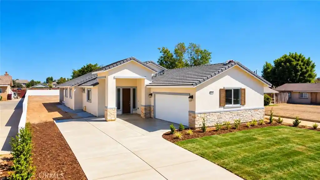 Photo 1 of Sale Pending at 1290 Pennsylvania, Beaumont, CA 92223 | MLS# CV26212997 | Listing updated on 2026-10-13