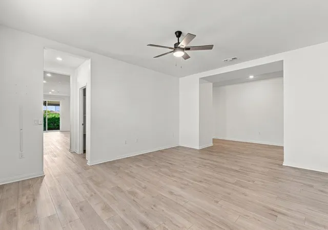 Photo 3 of Single family home for sale at 25866 Holw Point Ct, Homeland, CA 92548 | MLS# PTP2607370 | Listing updated on 2026-10-08