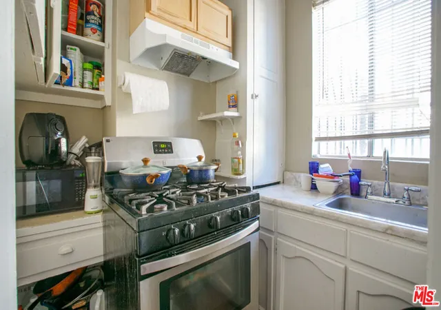 Photo 3 of Multi family home for sale at 1909 N Broadway, Los Angeles, CA 90031 | MLS# 26994207 | Listing updated on 2026-10-06