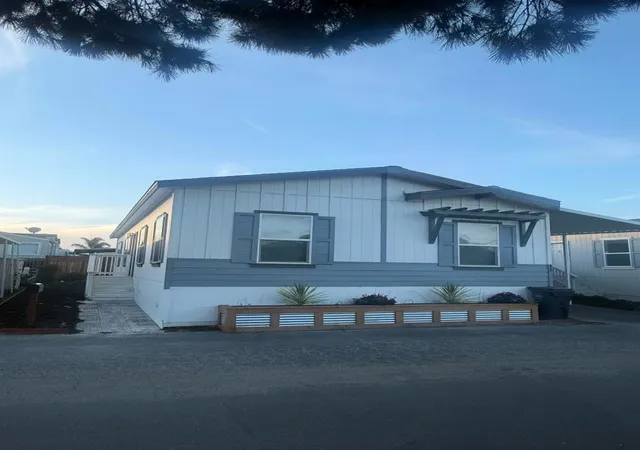 Photo 1 of Manufactured home for sale at 49 Blanca #32, Watsonville, CA 95076 | MLS# ML82063129 | Listing updated on 2026-10-11