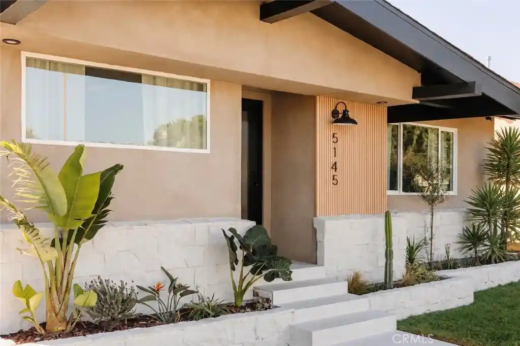 Photo 1 of Single family home for sale at 5145 6th, Los Angeles, CA 90043 | MLS# DW26211986 | Listing updated on 2026-10-18
