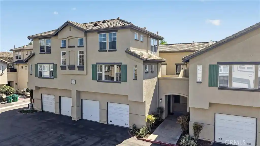Photo 1 of Townhouse for sale at 42 Sagebrush, Trabuco Canyon, CA 92679 | MLS# OC26212325 | Listing updated on 2026-10-22