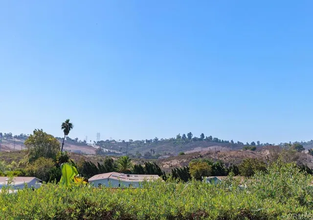 Photo 2 of Sale Pending at 3552 Bartlett Ave, Oceanside, CA 92057 | MLS# NDP2609098 | Listing updated on 2026-10-03