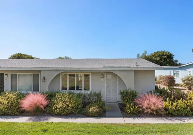 Photo 3 of Sale Pending at 3552 Bartlett Ave, Oceanside, CA 92057 | MLS# NDP2609098 | Listing updated on 2026-10-03