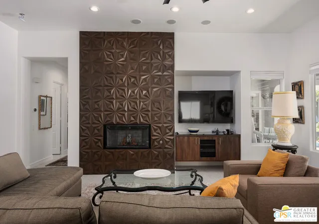Photo 3 of Single family home for sale at 2160 N Hermosa Dr, Palm Springs, CA 92262 | MLS# 26925505PS | Listing updated on 2026-10-09