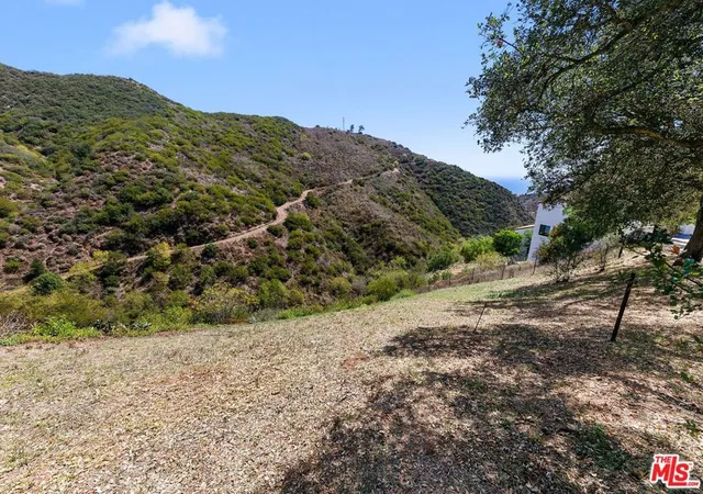 Photo 3 of Land for sale at 26557 Ocean View Dr, Malibu, CA 90265 | MLS# 26992819 | Listing updated on 2026-09-30