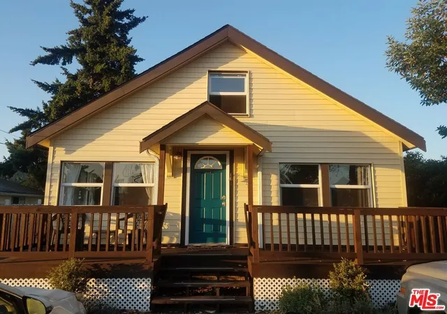 Photo 1 of Multi family home for sale at WA | 221 W Hammond St,WA 98382 | MLS# 26995083 | Listing updated on 2026-10-08