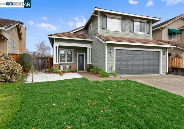 Photo 2 of Single family home for sale at 4433 Whitehoof Way, Antioch, CA 94531 | MLS# 41149858 | Listing updated on 2026-10-08