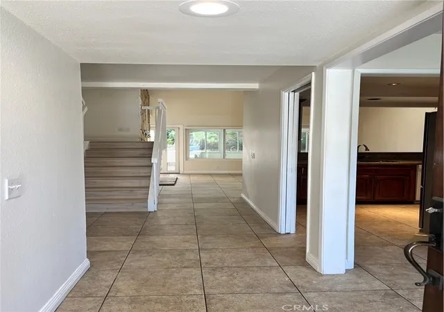 Photo 3 of Single family home for sale at 7 Bowditch, Irvine, CA 92620 | MLS# TR26213305 | Listing updated on 2026-10-01