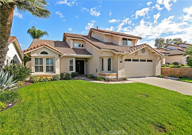 Photo 2 of Single family home for sale at 2662 Magellan Ln, Vista, CA 92081 | MLS# CV26212235 | Listing updated on 2026-10-11