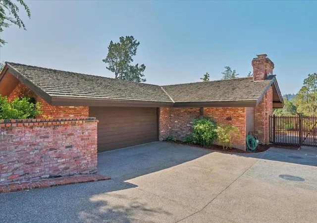Photo 3 of Single family home for sale at 103 Pasatiempo Dr, Santa Cruz, CA 95060 | MLS# ML82062703 | Listing updated on 2026-10-12