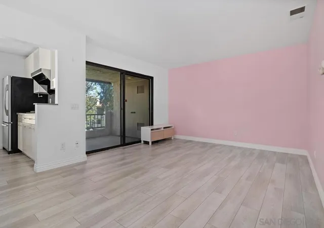 Listing Photo 3 - Condo for sale in building located at 8476 New Salem St, San Diego, CA 92126 - Unit #78