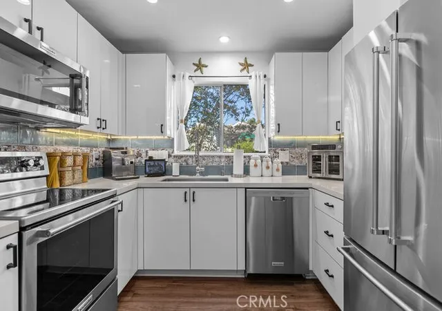 Photo 1 of Multi family home for sale at 591 Avenida Majorca #O, Laguna Woods, CA 92637 | MLS# OC26213189 | Listing updated on 2026-10-01