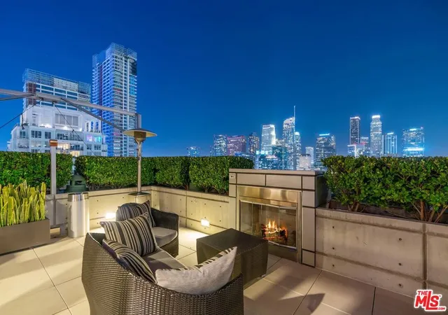 Photo 1 of Condo for sale at 1155 S Grand Ave #905, Los Angeles, CA 90015 | MLS# 26992869 | Listing updated on 2026-10-05