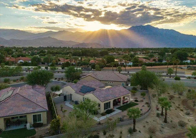 Photo 2 of Single family home for sale at 14 Chianti, Rancho Mirage, CA 92270 | MLS# 219153487DA | Listing updated on 2026-10-09