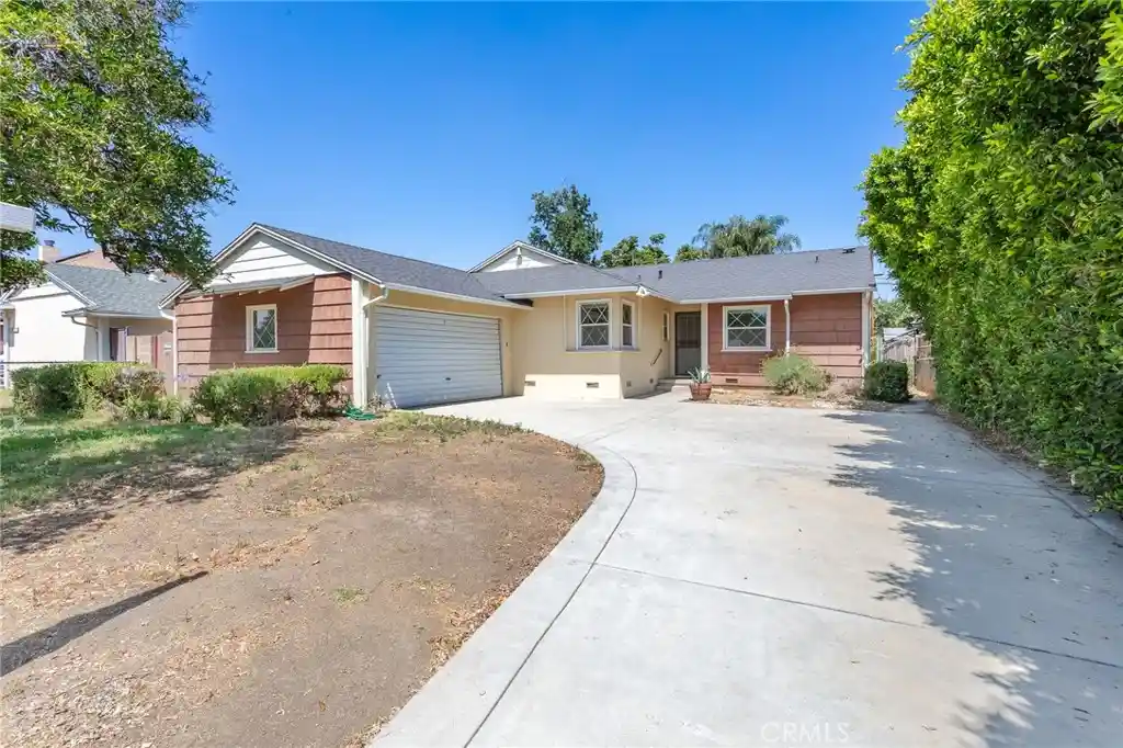 Single family home for sale at 10436 Columbus Ave, Mission Hills, CA 91345 | MLS# AR26213402