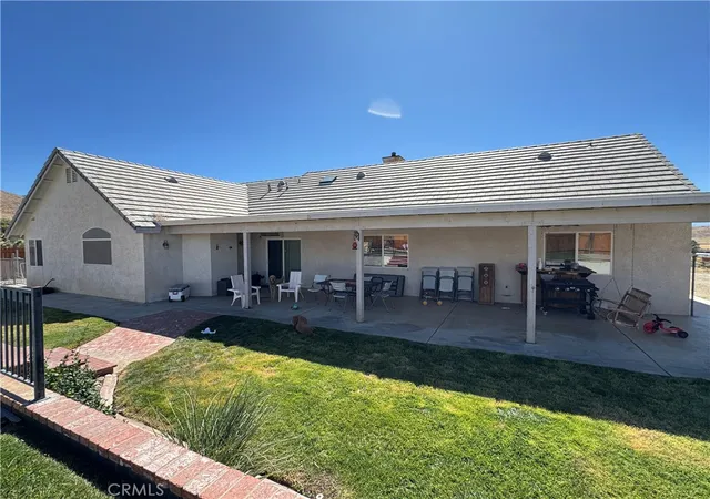 Photo 3 of Single family home for sale at 19755 Reyland Rd, Apple Valley, CA 92308 | MLS# CV26204810 | Listing updated on 2026-10-01