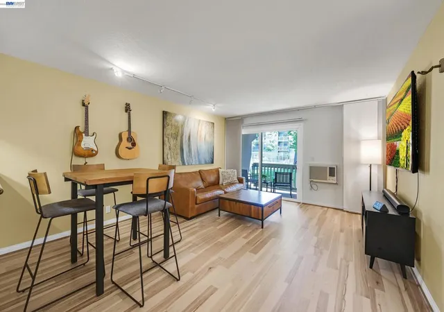 Photo 1 of Condo for sale at 1087 Murrieta Blvd #138, Livermore, CA 94550 | MLS# 41149888 | Listing updated on 2026-10-10