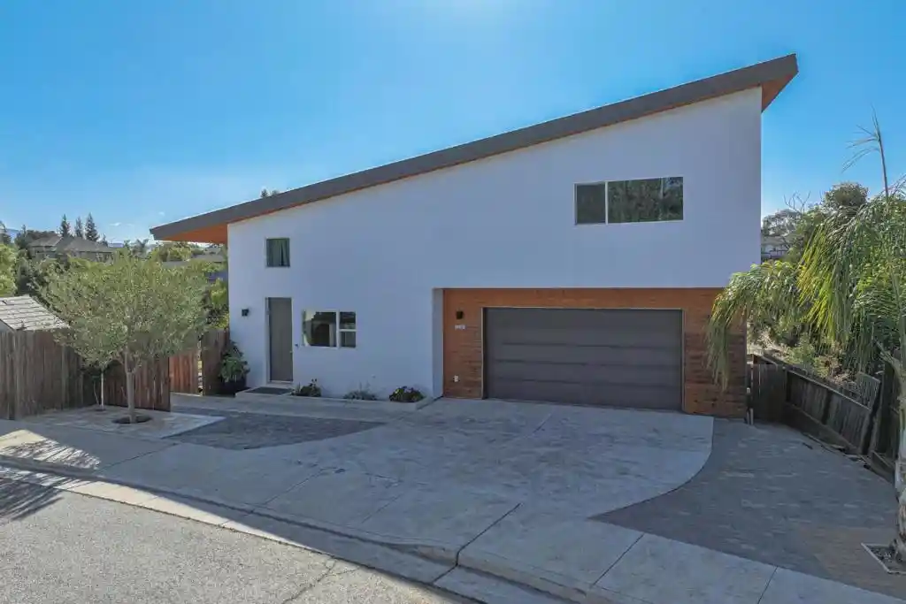 Single family home for sale at 1220 Mulberry St, Hollister, CA 95023 | MLS# ML82061830