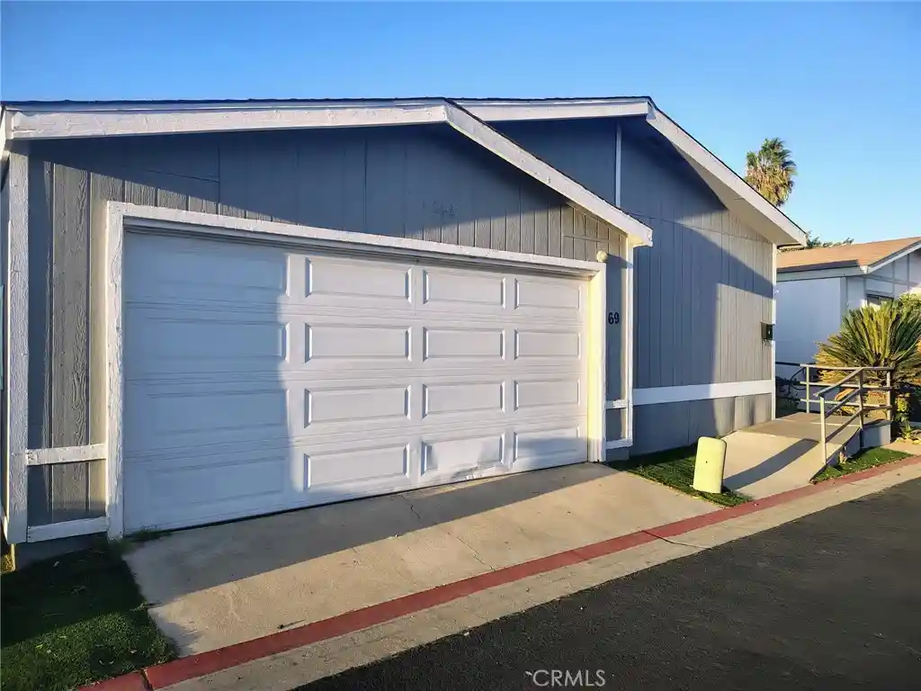Manufactured home for sale at 80 E Dawes St #69, Perris, CA 92571 | MLS# IV26213522
