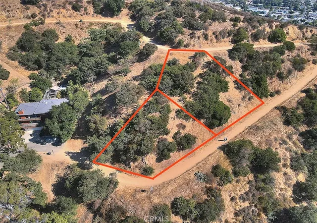 Photo 2 of Land for sale at 0 Sleepy Holw, Glendale, CA 91206 | MLS# AR26192795 | Listing updated on 2026-10-01