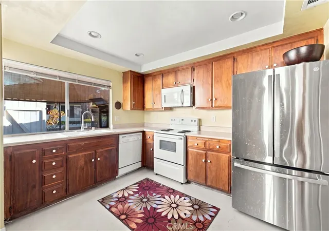 Photo 4 of Condo for sale at 1340 Victoria #J, Fullerton, CA 92831 | MLS# CV26213538 | Listing updated on 2026-10-10