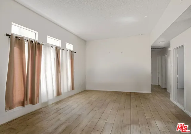 Photo 4 of Condo for sale at 20920 Community St #10, Canoga Park, CA 91304 | MLS# 26995303 | Listing updated on 2026-10-08