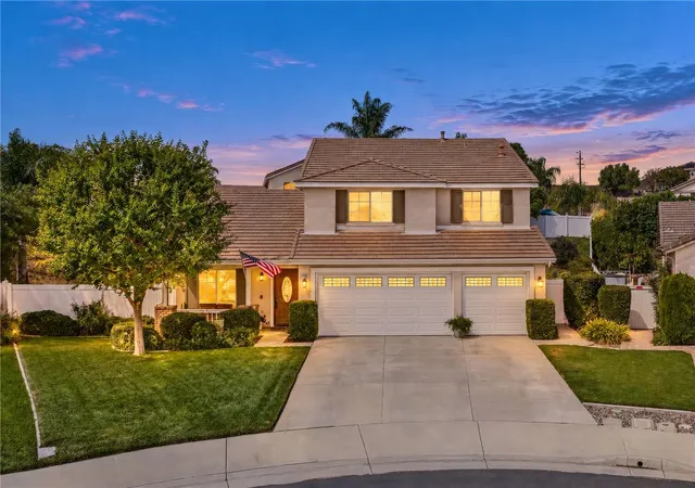 Photo 2 of Sale Pending at 41959 Cameryn Ct, Murrieta, CA 92562 | MLS# SW26212954 | Listing updated on 2026-10-12