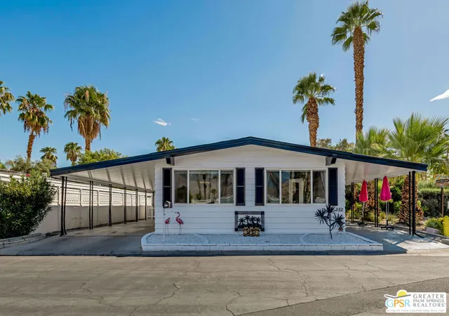 Manufactured home for sale at 382 Club Cir Dr, Palm Springs, CA 92264 | MLS# 26990533PS