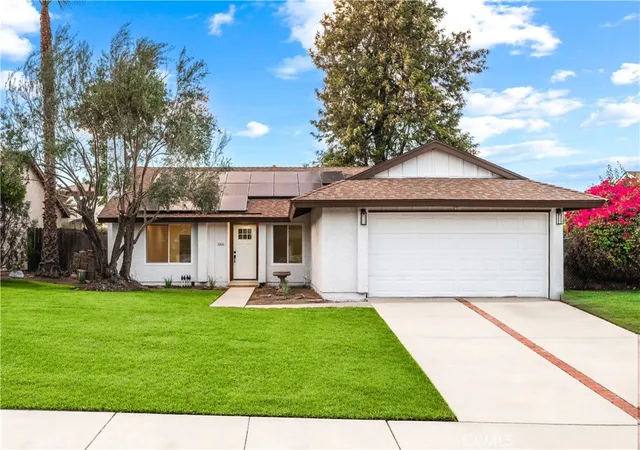 Photo 3 of Single family home for sale at 1266 Lorraine, Rialto, CA 92376 | MLS# CV26213583 | Listing updated on 2026-10-11