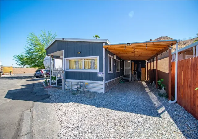 Photo 2 of Manufactured home for sale at 186 Vega, Palm Springs, CA 92264 | MLS# IV26213604 | Listing updated on 2026-10-01