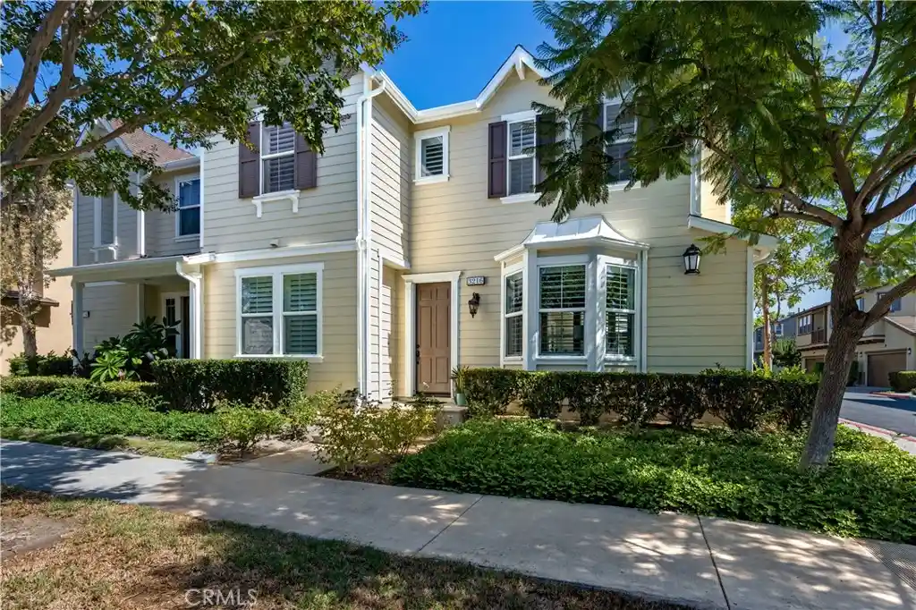 Condo for sale at 3216 Carrotwood, Tustin, CA 92782 | MLS# PW26212596