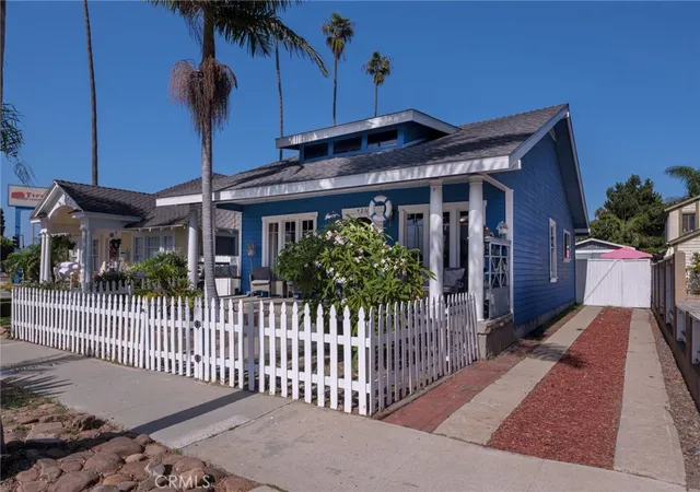 Photo 2 of Single family home for sale at 426 N Gertruda Ave, Redondo Beach, CA 90277 | MLS# SB26213610 | Listing updated on 2026-10-09
